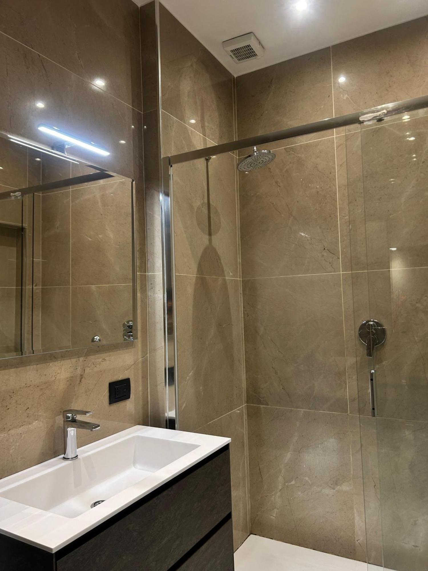 Davinci Apartament Near Duomo Milano Dış mekan fotoğraf